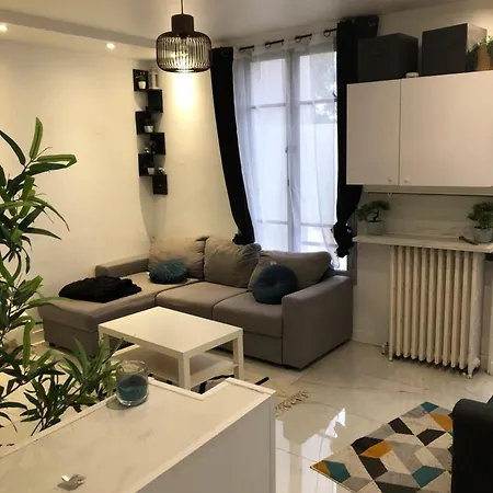 Maison 10min Roissy Cdg 别墅